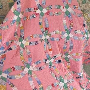 Vintage 1940s Wedding Ring Patchwork Quilt Blanket Pink Rare